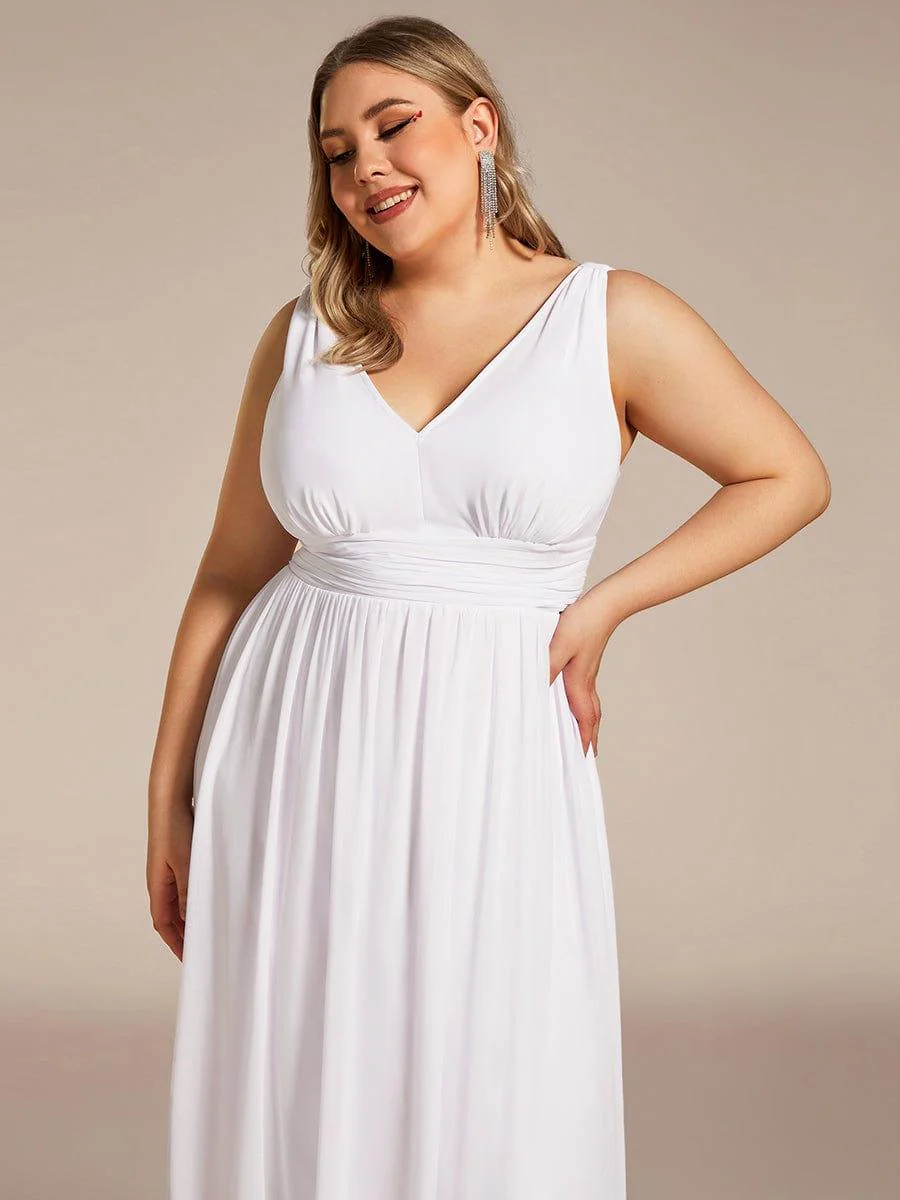 pretty HUSH|Plus Size Sleeveless V-Neck Chiffon Maxi Bridesmaid Dress - Image 68